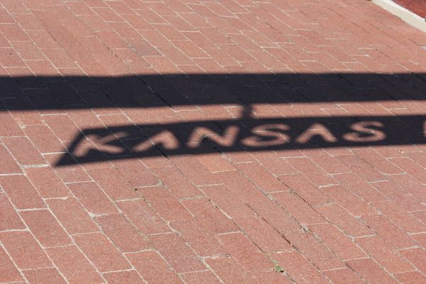 Kansas vs Washington: multifamily investing compared