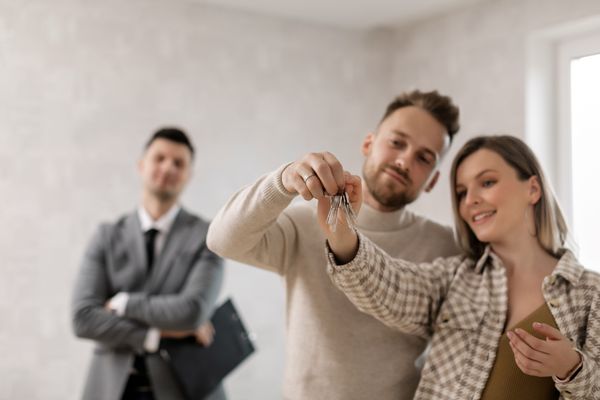 Can You Sell a Kansas Rental With Tenants Still In It?